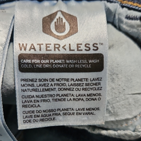 Blue Jeans Levi 535 Super Skinny 30x32  30" waist by 32" inseam. - Picture 6 of 6